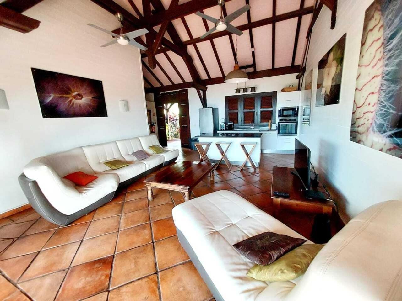 Villa Du Jardin Botanique, Ex. Propriete Coluche Deshaies Exterior photo